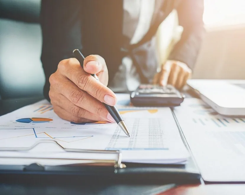 Article cover: Swiss VAT: the 2025-2026 changes SMEs need to know